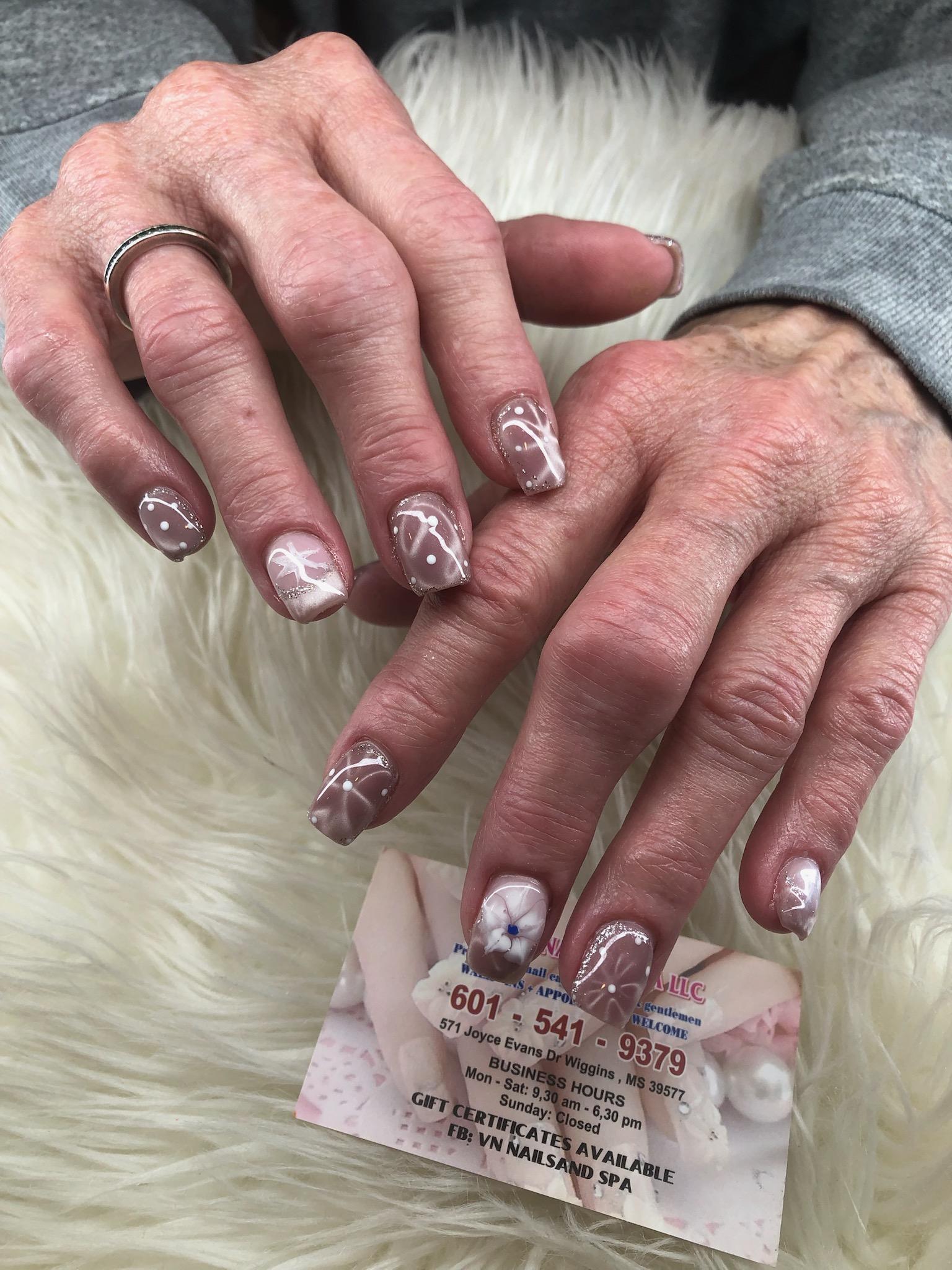 VN Nails and Spa LLC